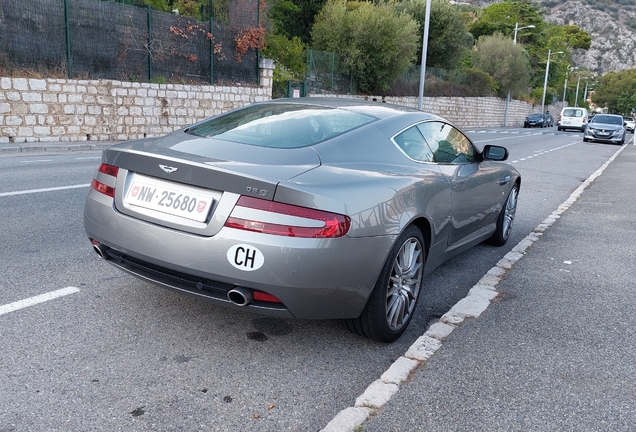 Aston Martin DB9