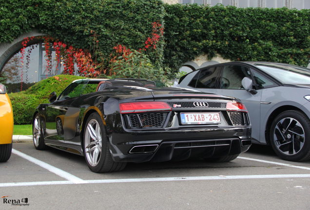 Audi R8 V10 Spyder 2016