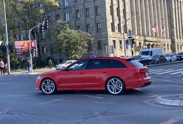 Audi RS6 Avant C7 2015