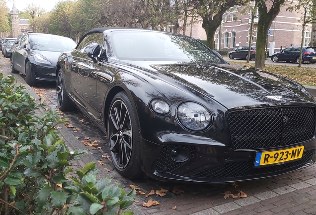 Bentley Continental GTC V8 2020