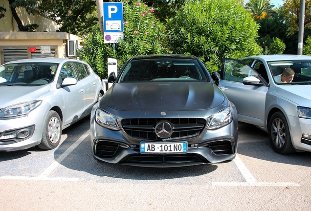 Mercedes-AMG E 63 S W213