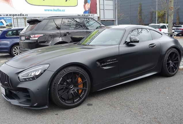 Mercedes-AMG GT R C190 2019