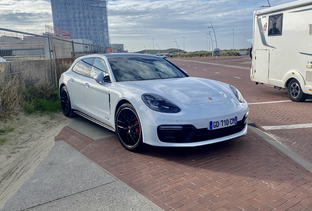 Porsche 971 Panamera GTS Sport Turismo