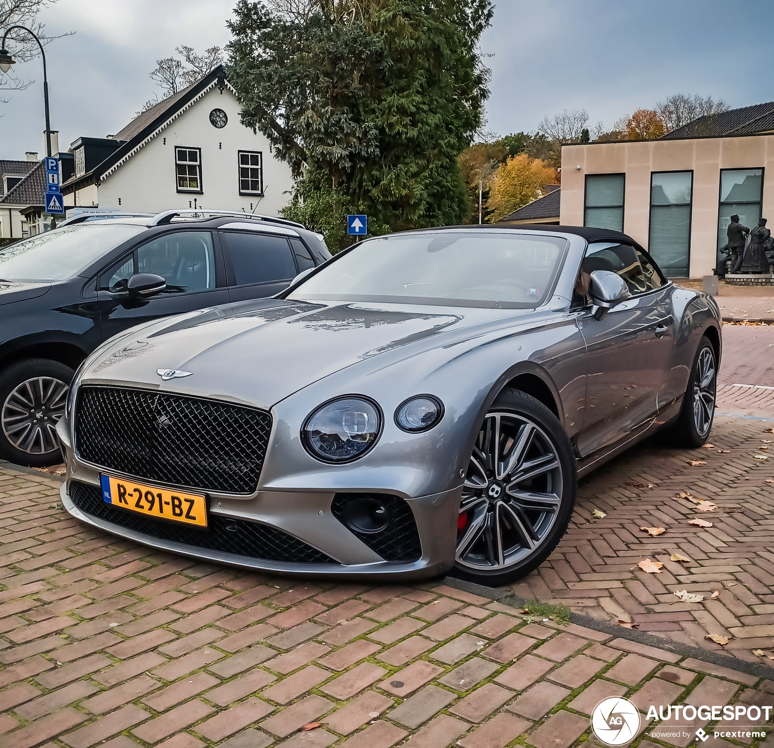 Bentley Continental GTC V8 2020