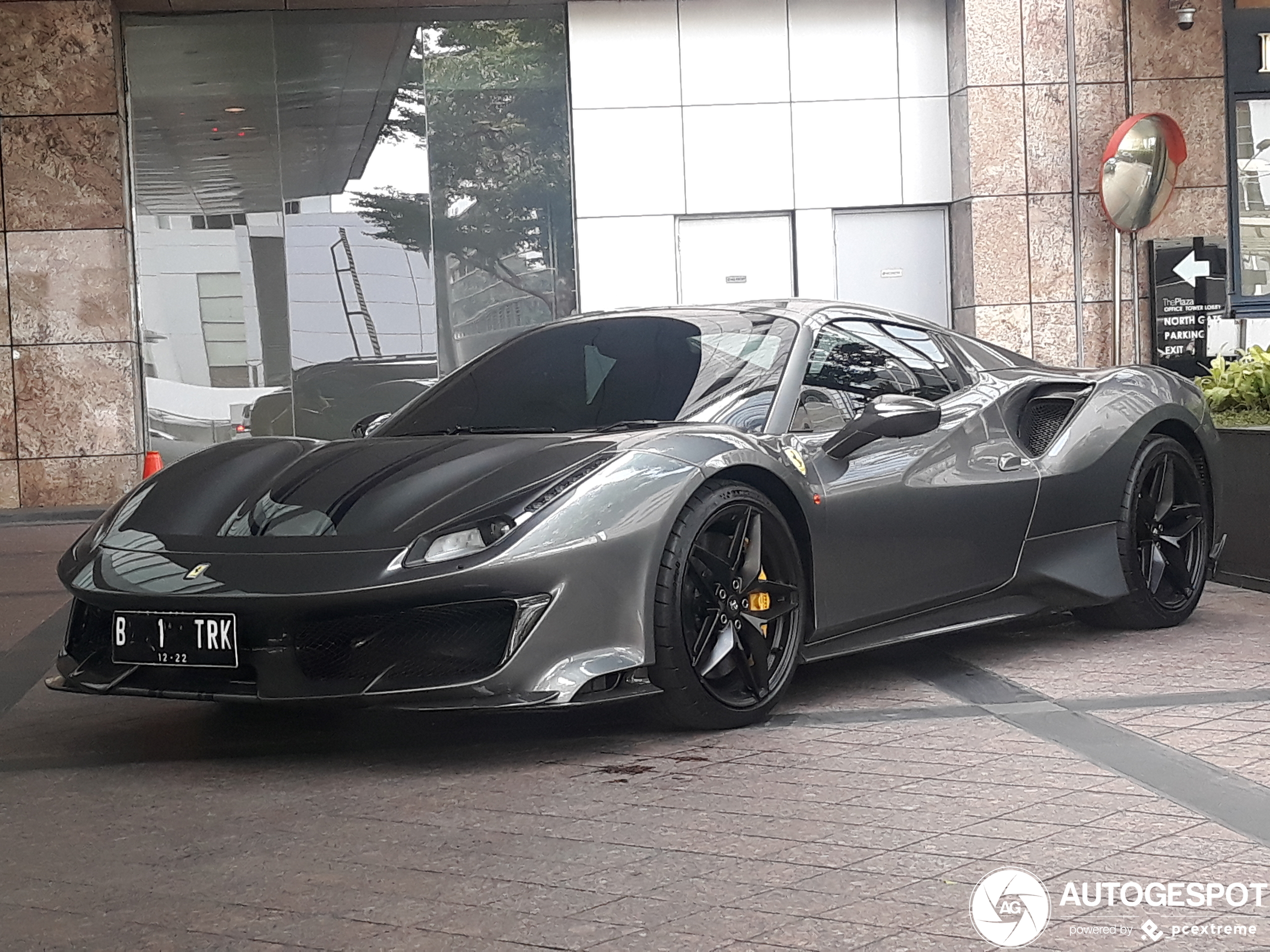 Ferrari 488 Pista Spider