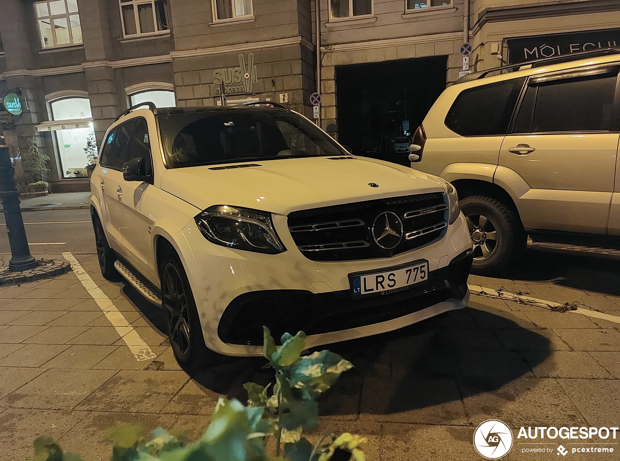 Mercedes-AMG GLS 63 X166