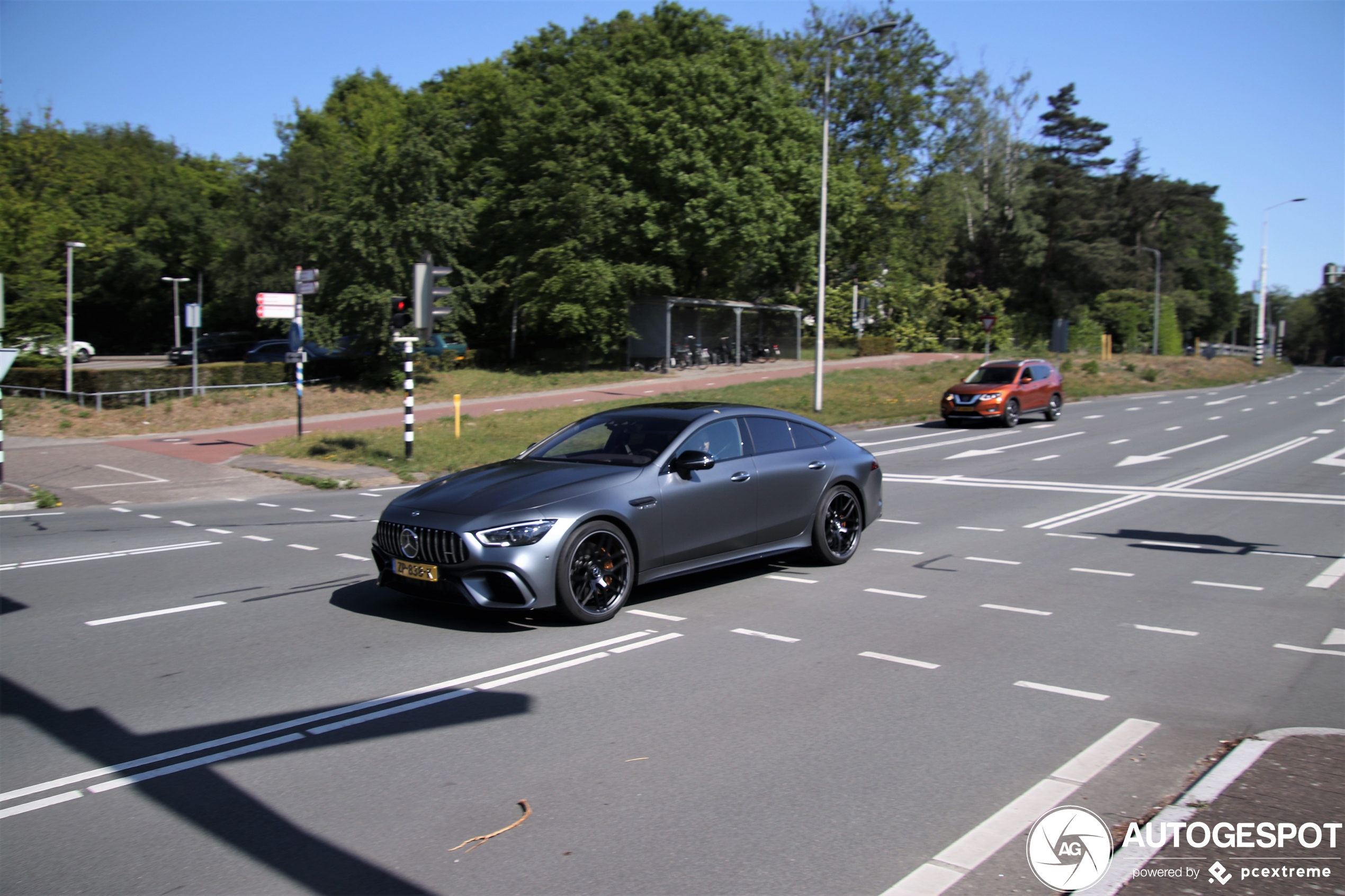 Mercedes-AMG GT 63 S X290