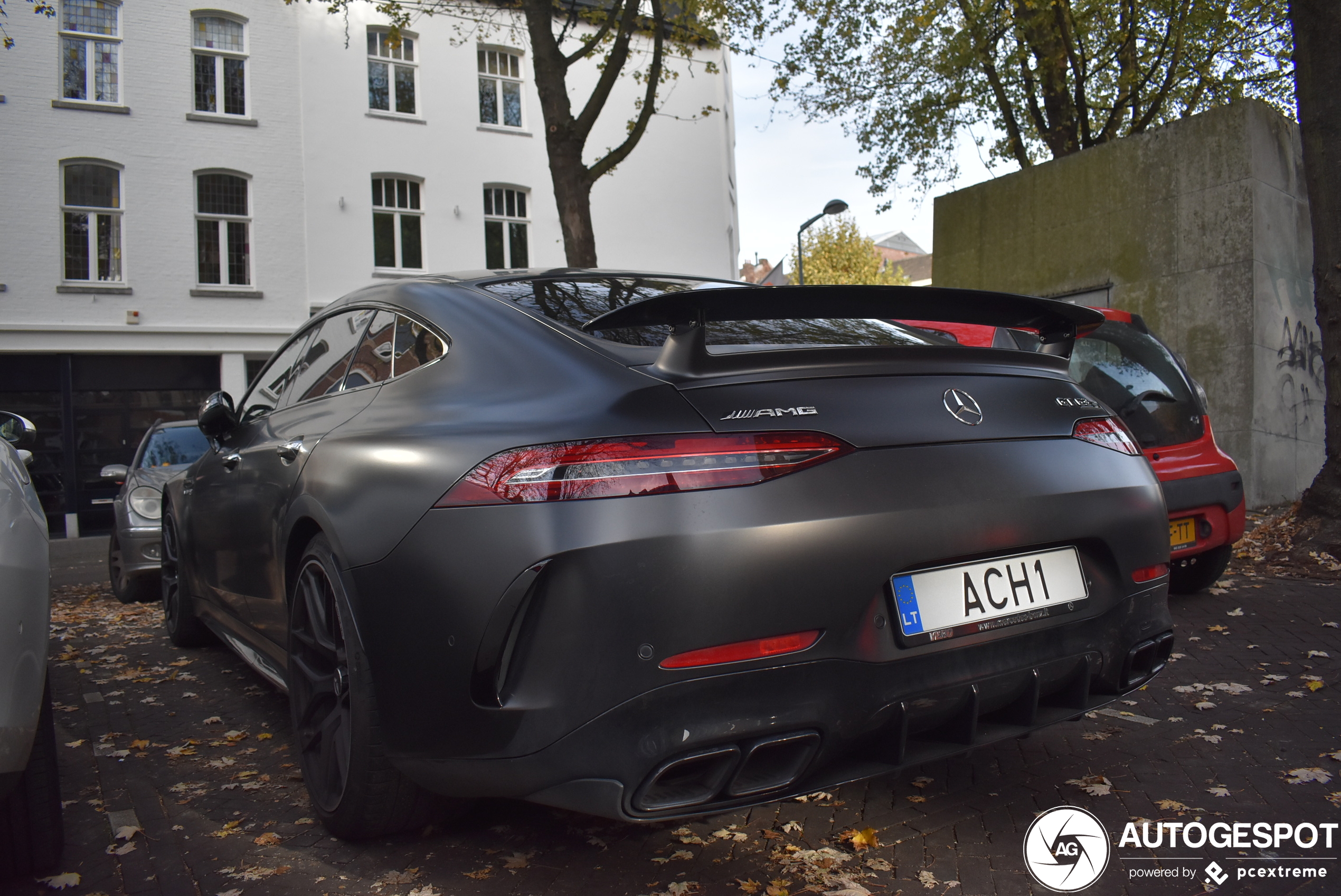 Mercedes-AMG GT 63 S X290