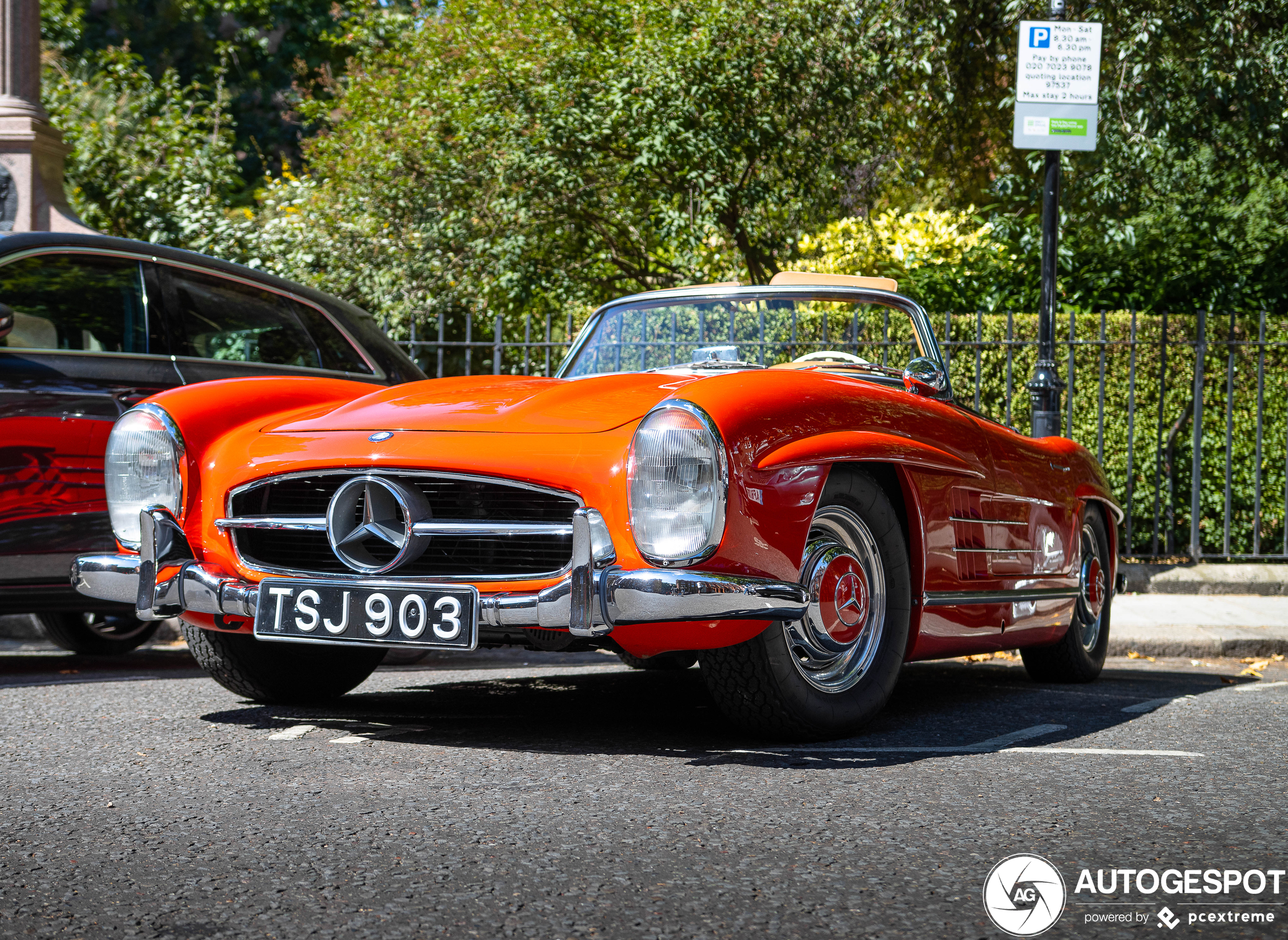 Mercedes-Benz 300SL Roadster