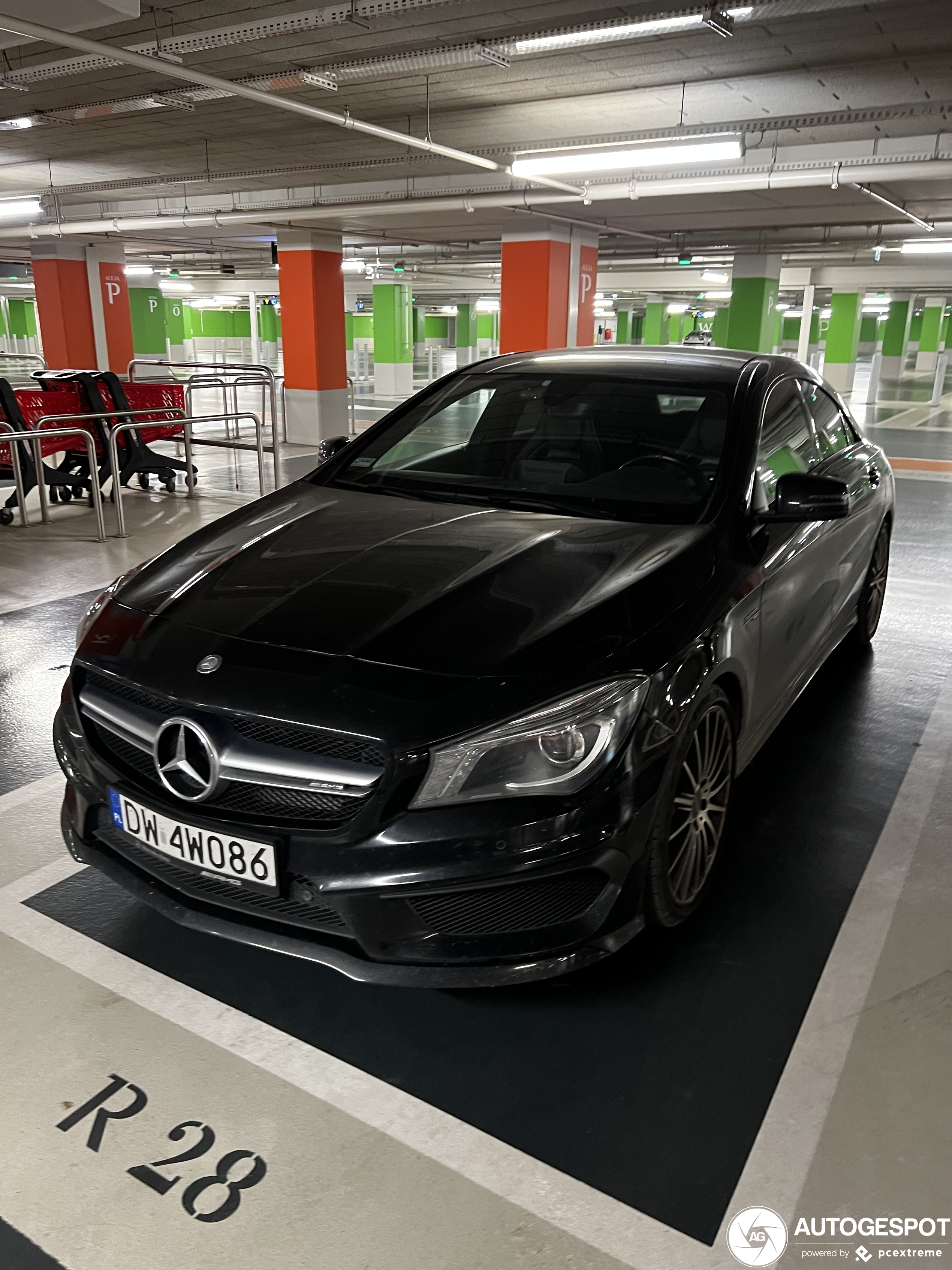 Mercedes-Benz CLA 45 AMG C117