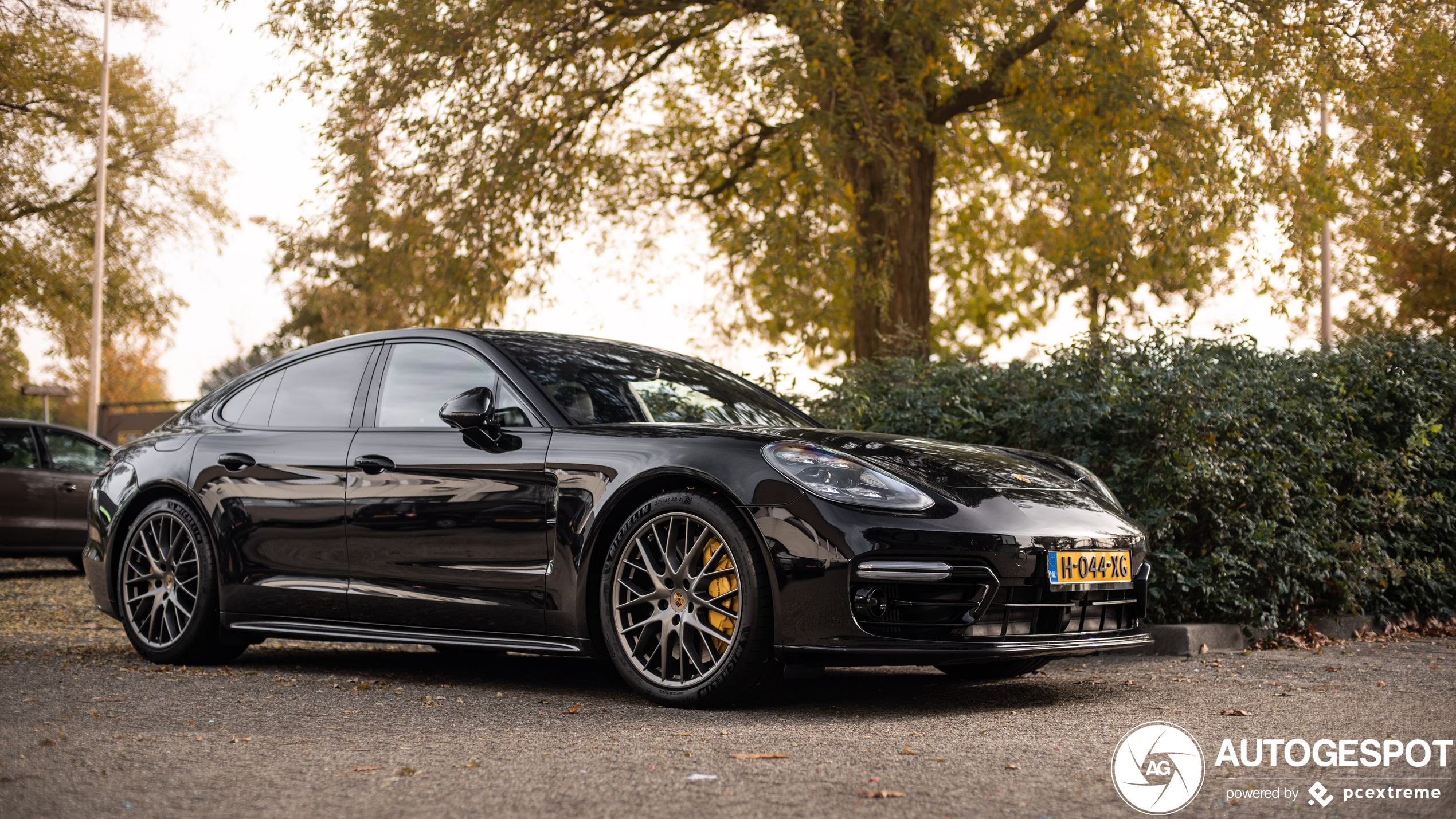 Porsche 971 Panamera Turbo S E-Hybrid