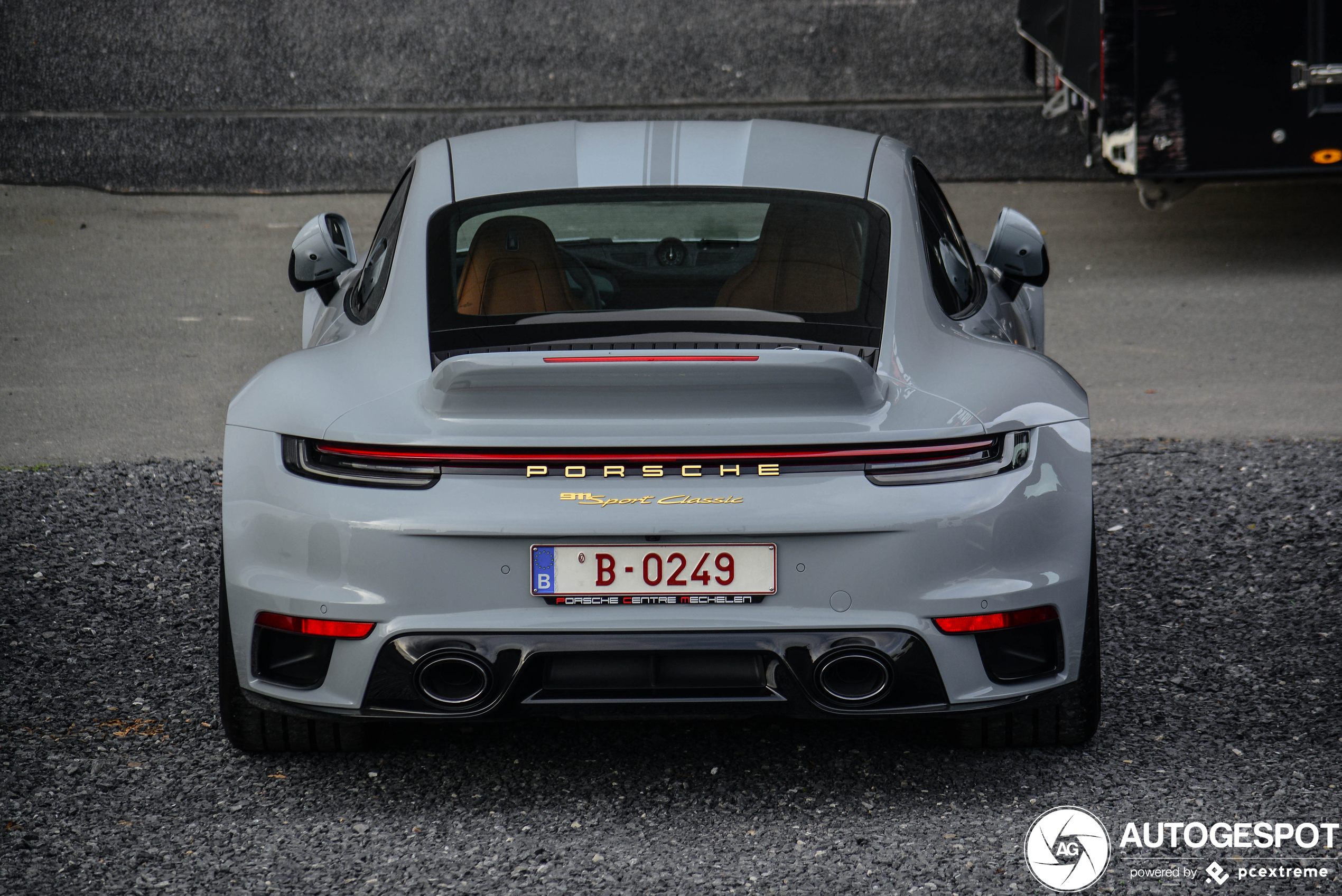 Porsche 992 Sport Classic