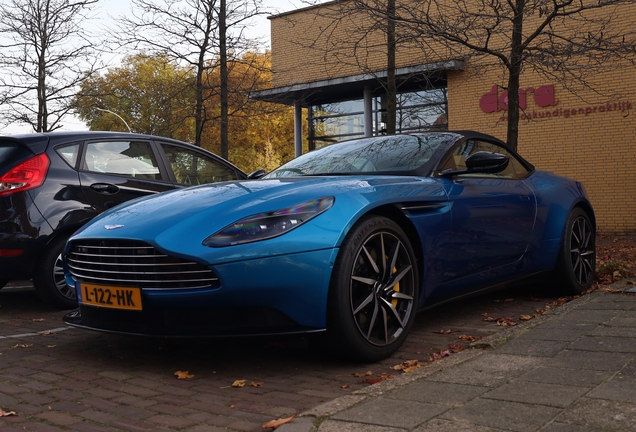 Aston Martin DB11 V8 Volante