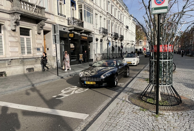 Aston Martin DB9 Volante