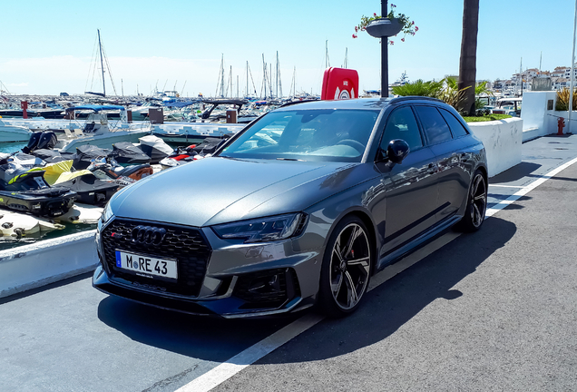 Audi RS4 Avant B9