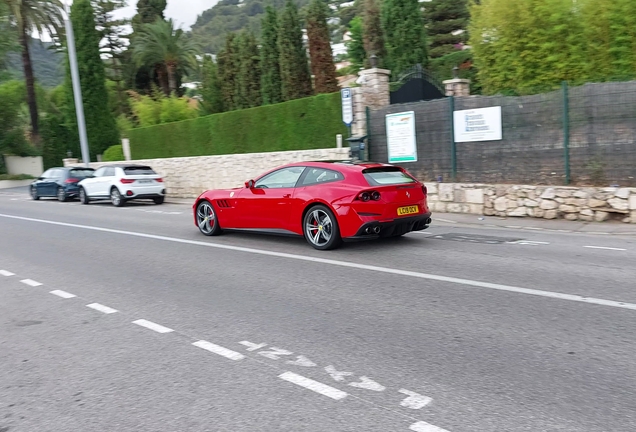 Ferrari GTC4Lusso