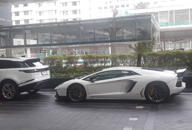 Lamborghini Aventador LP700-4