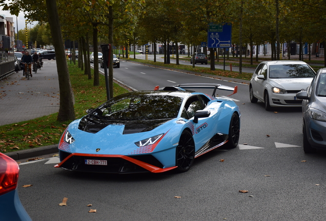 Lamborghini Huracán LP640-2 STO