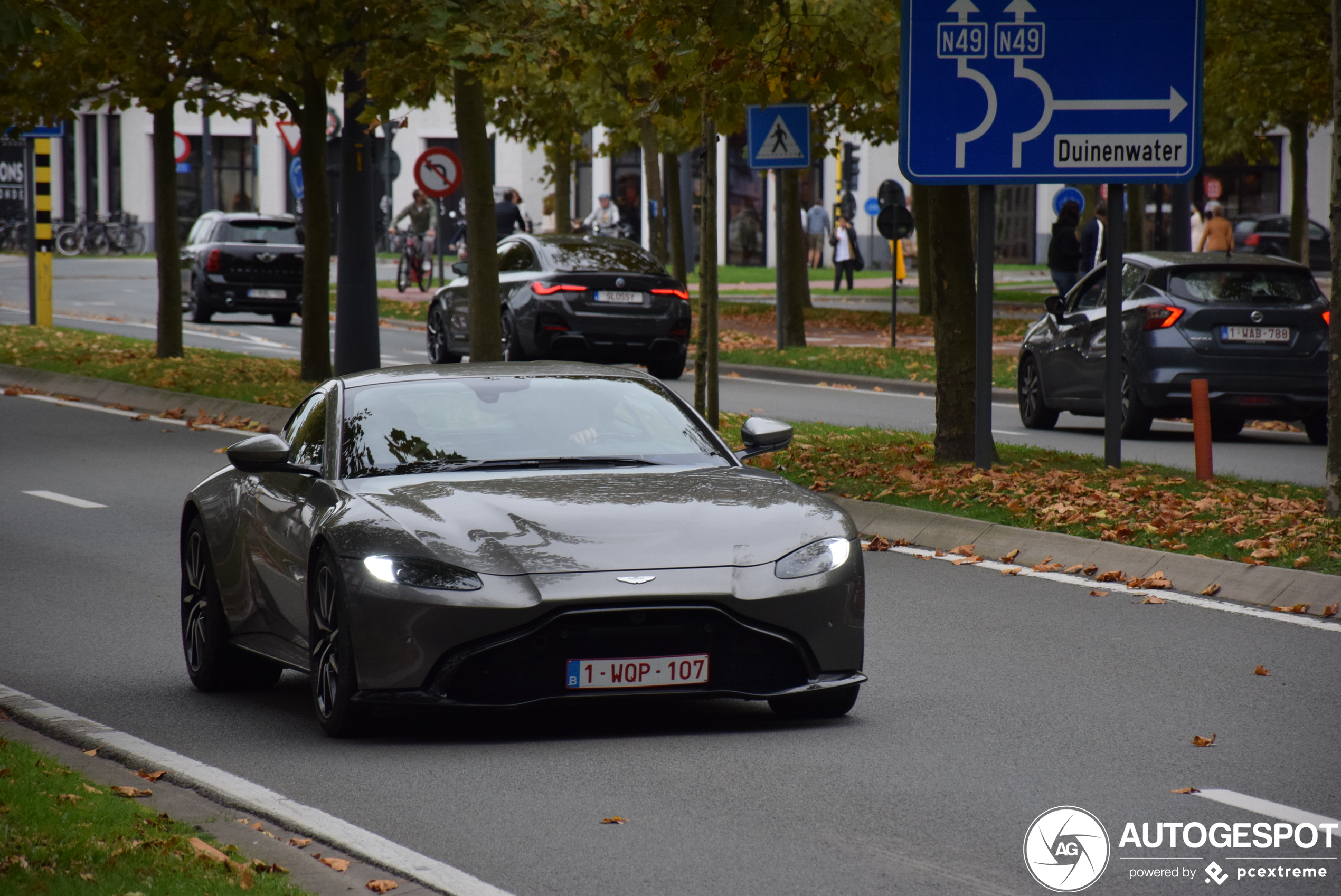 Aston Martin V8 Vantage 2018