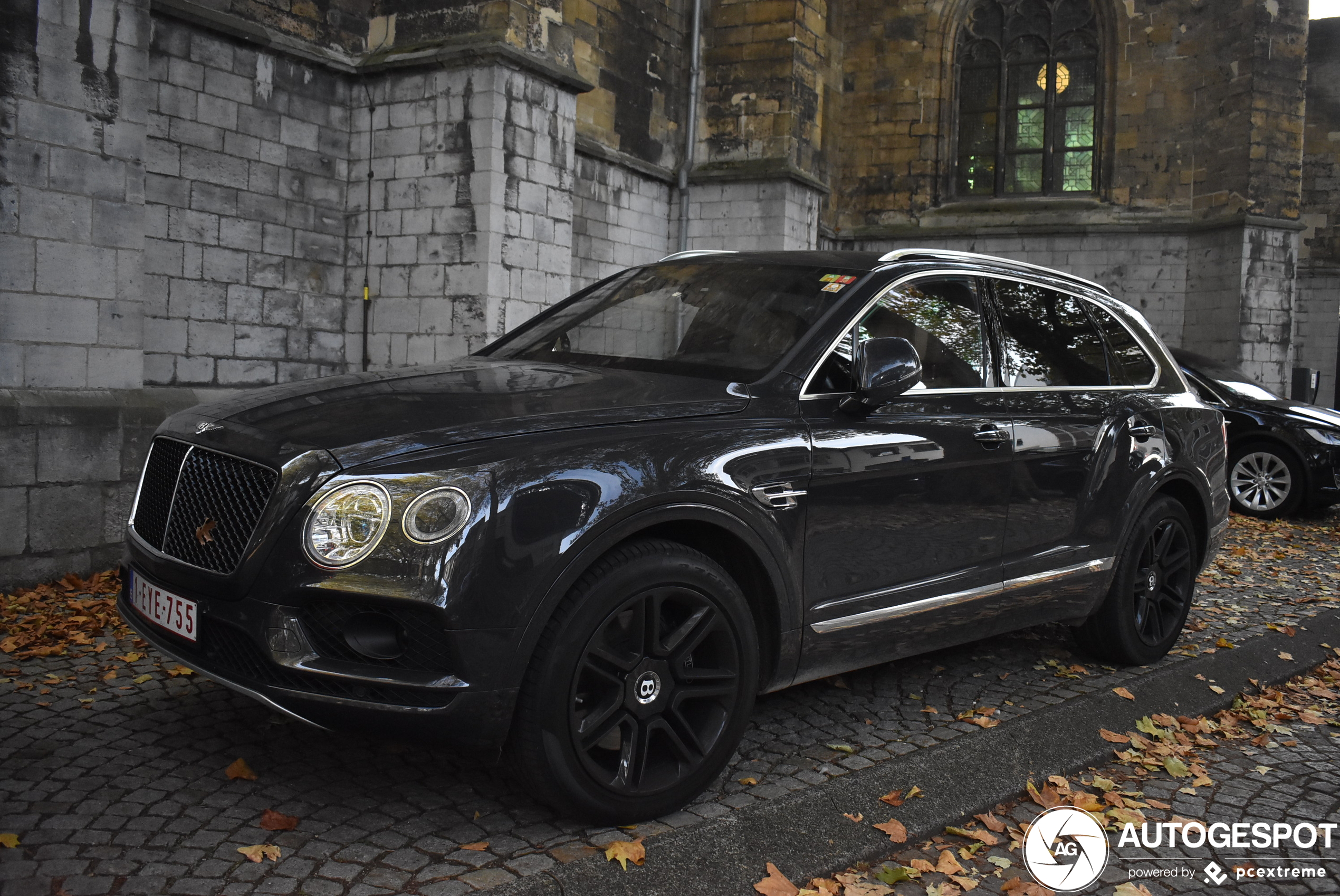 Bentley Bentayga V8