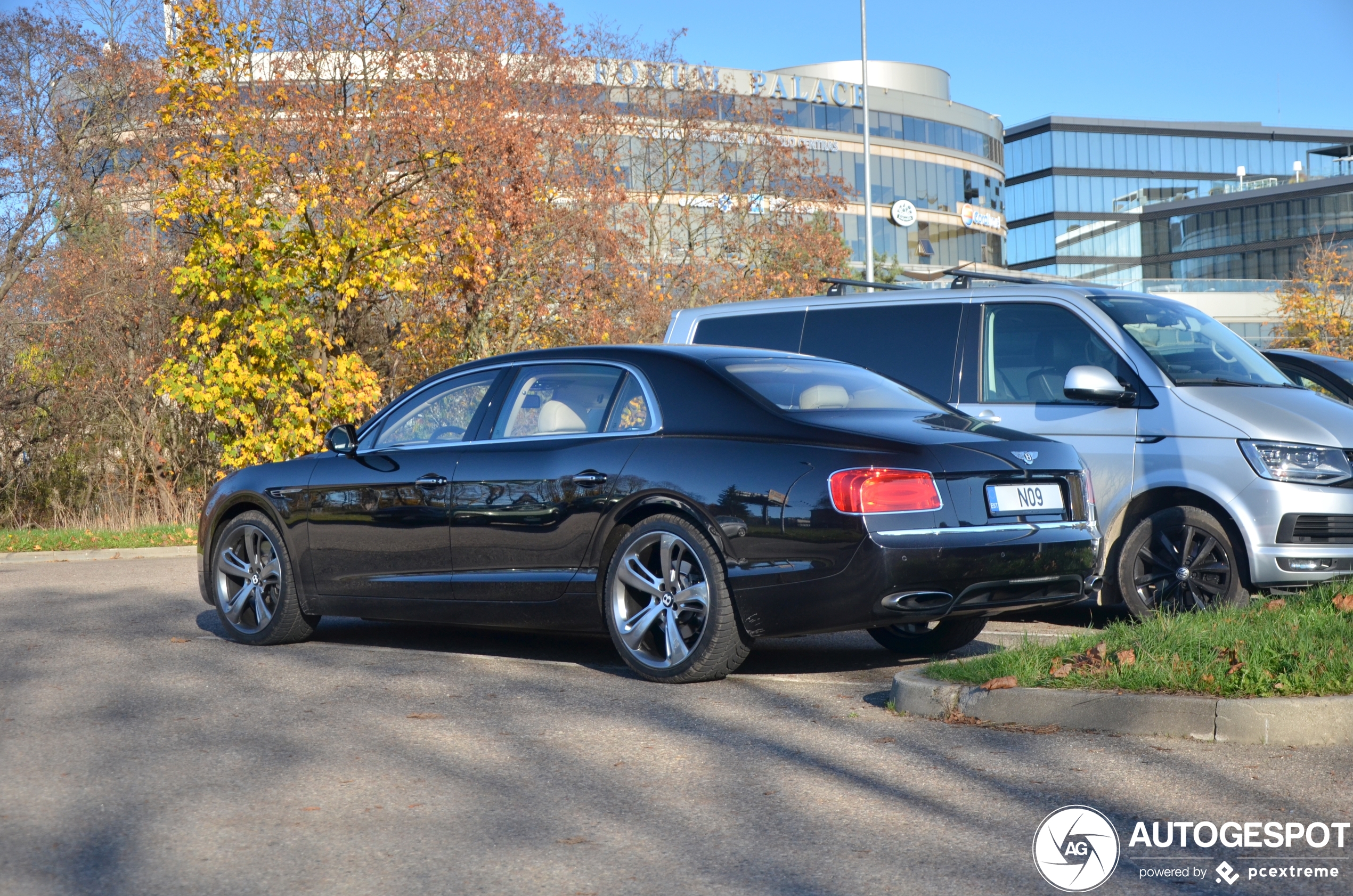 Bentley Flying Spur W12