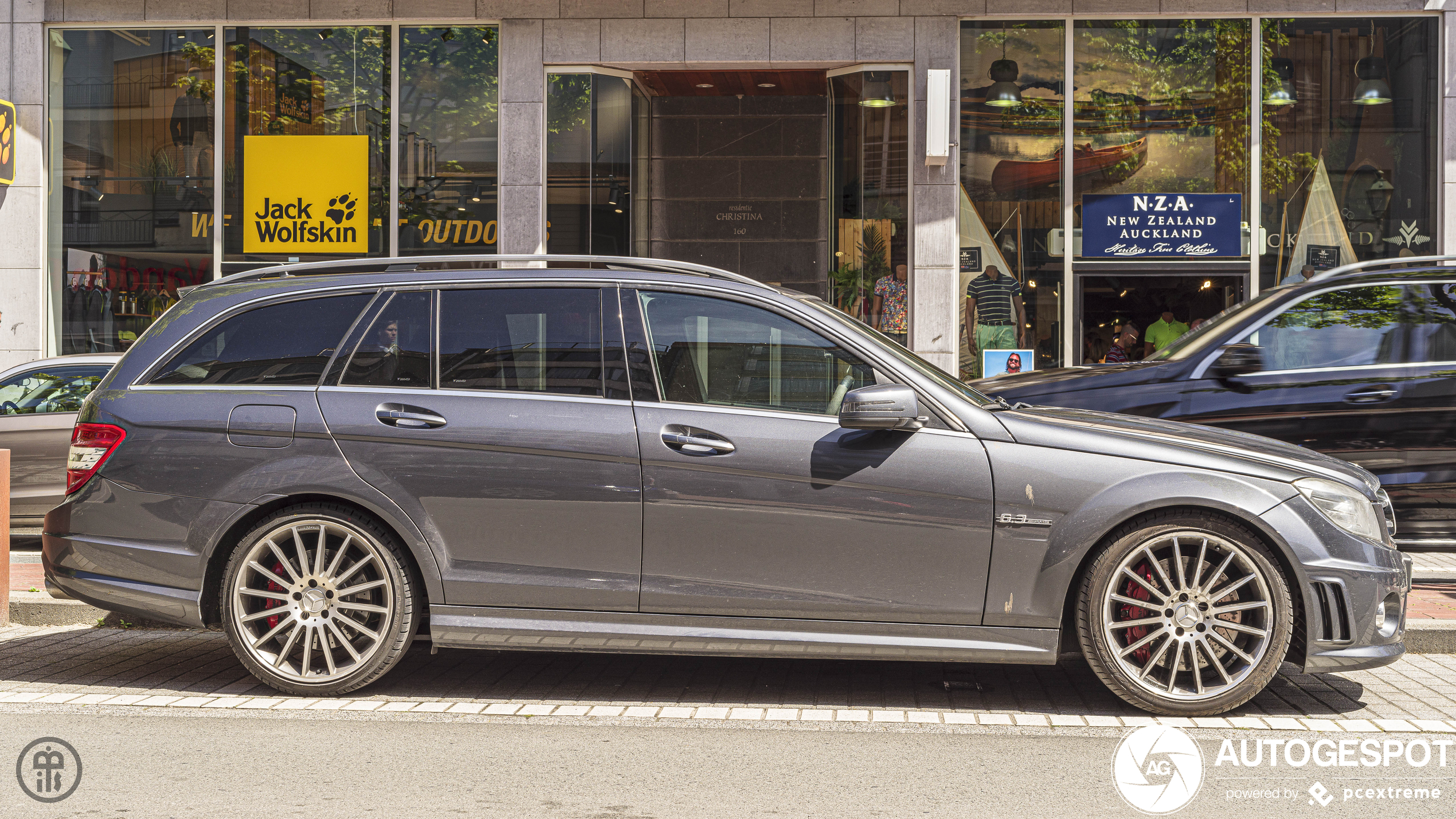 Mercedes-Benz C 63 AMG Estate