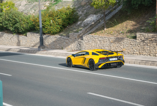 Lamborghini Aventador LP750-4 SuperVeloce