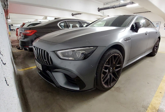 Mercedes-AMG GT 63 S X290