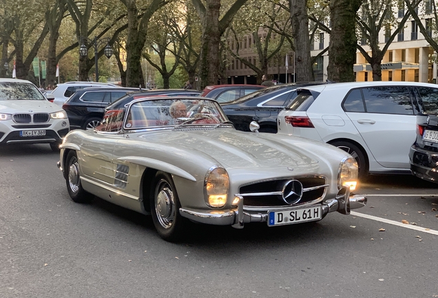 Mercedes-Benz 300SL Roadster