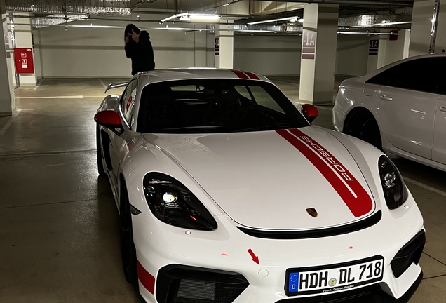 Porsche 718 Cayman GT4 Sports Cup Edition