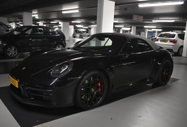 Porsche 992 Carrera GTS Cabriolet