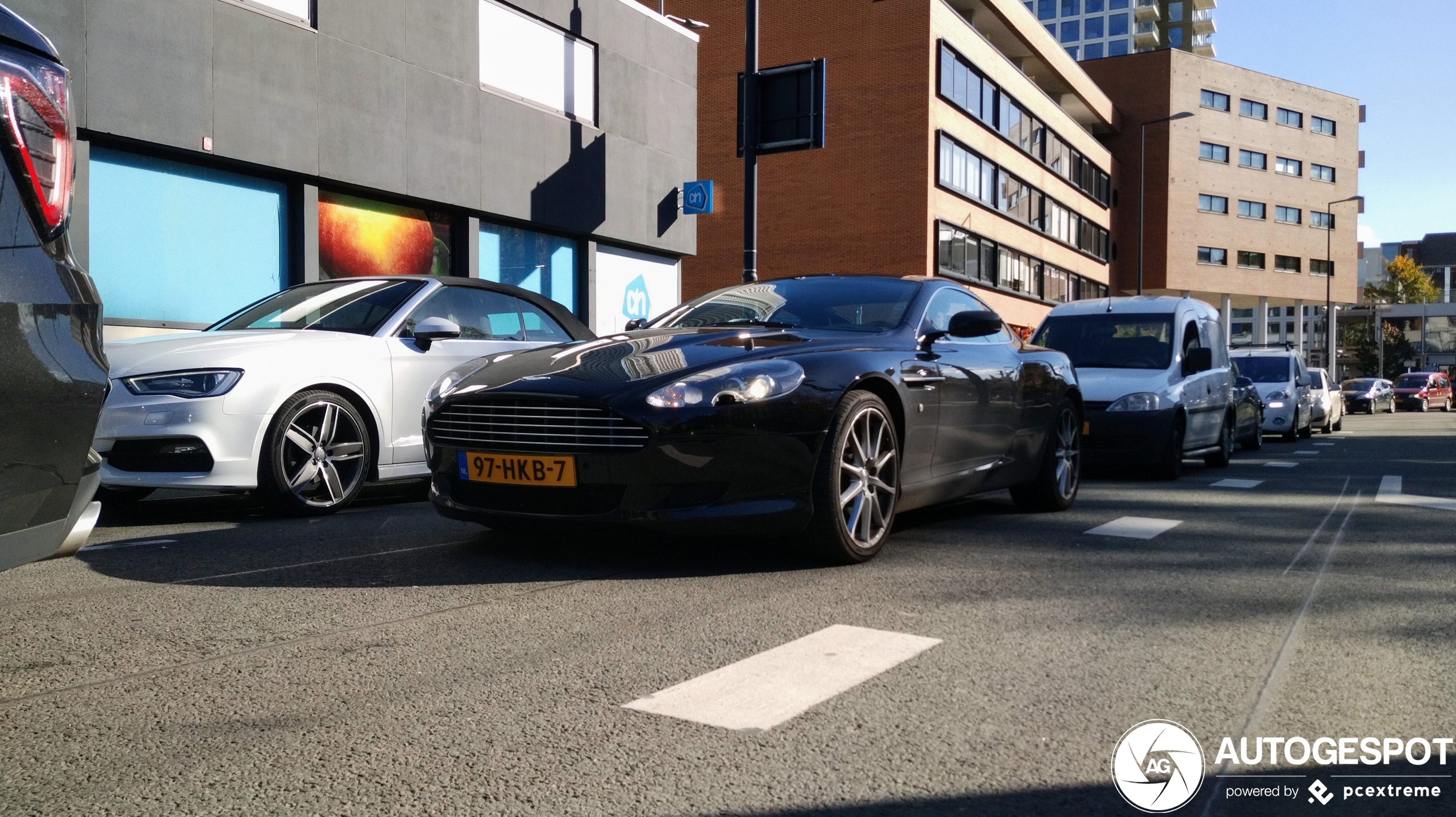 Aston Martin DB9