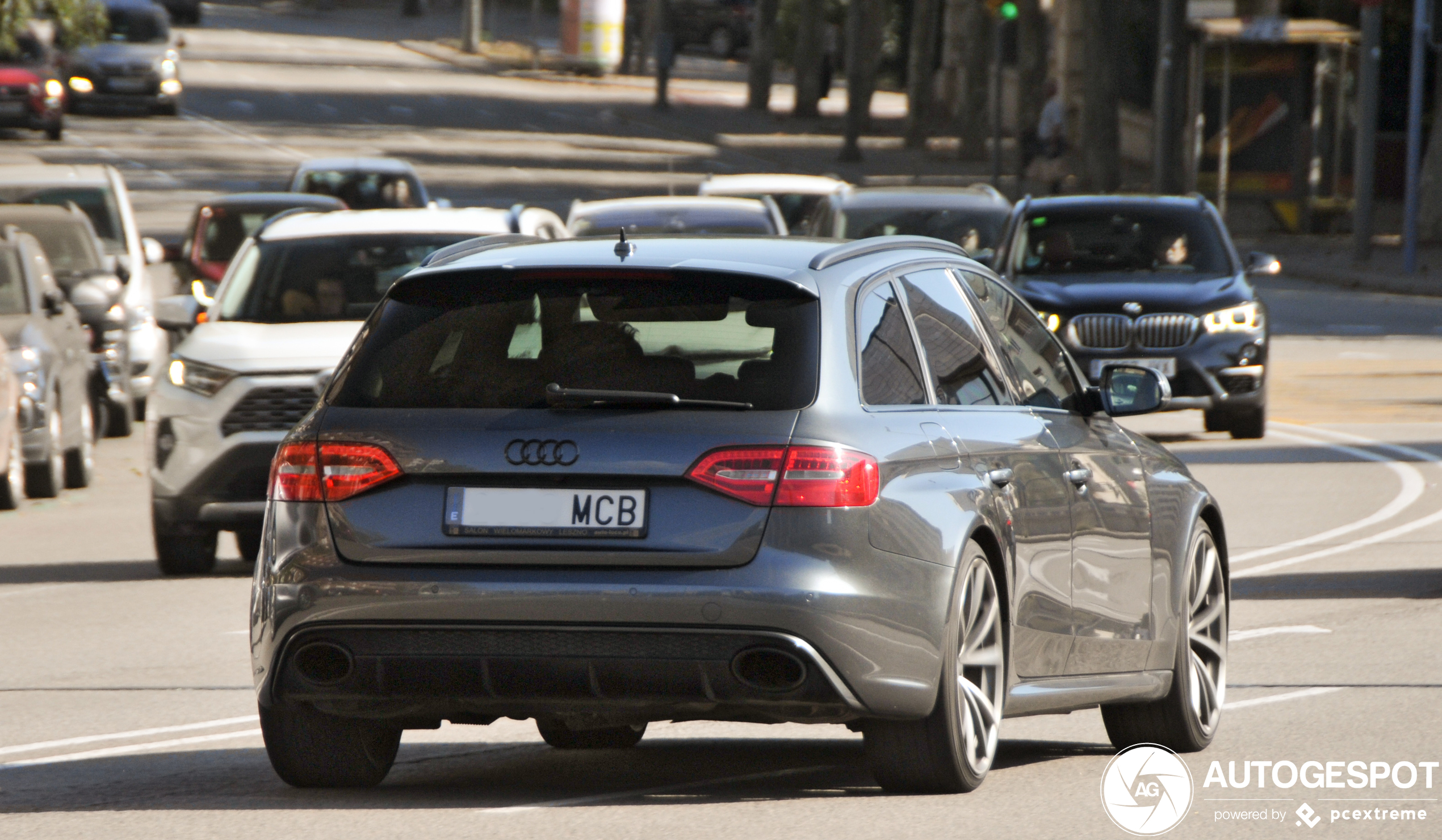 Audi RS4 Avant B8