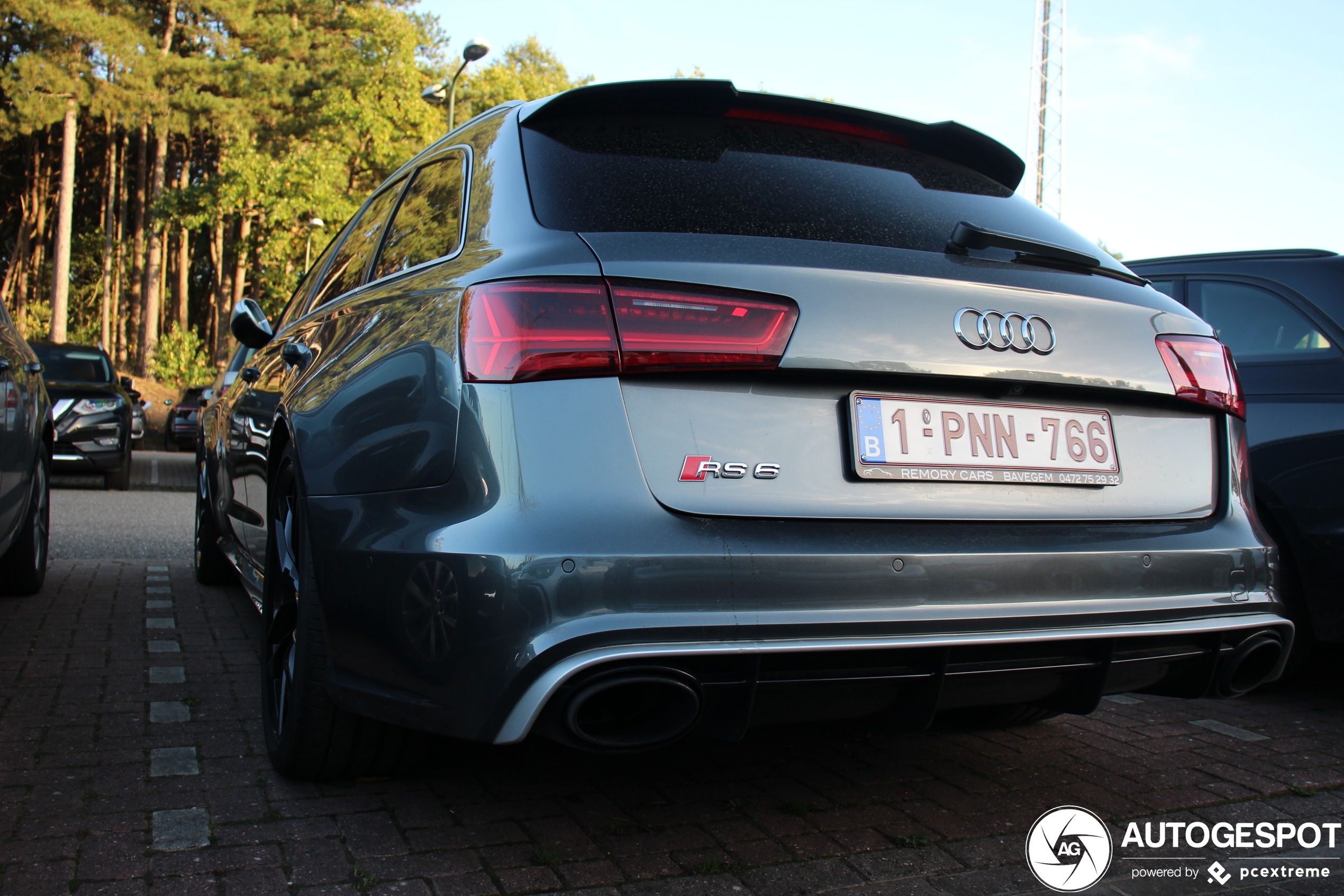 Audi RS6 Avant C7 2015