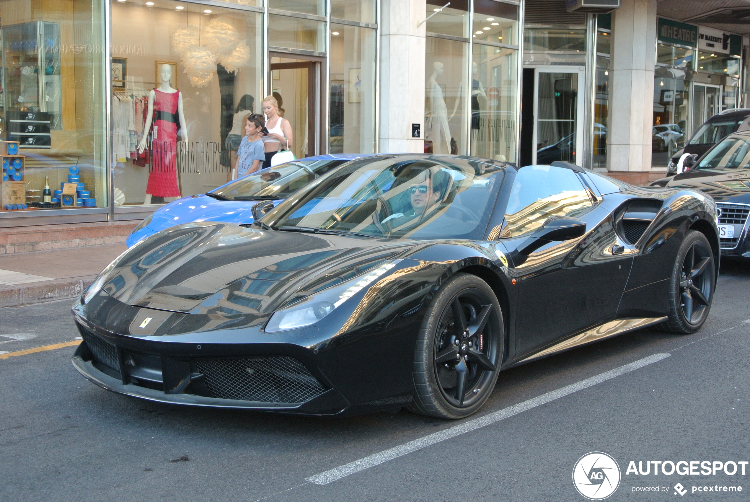 Ferrari 488 Spider