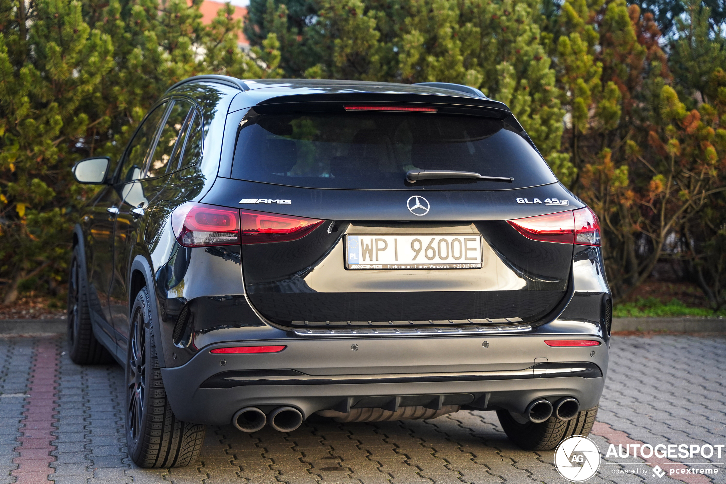 Mercedes-AMG GLA 45 S 4MATIC+ H247