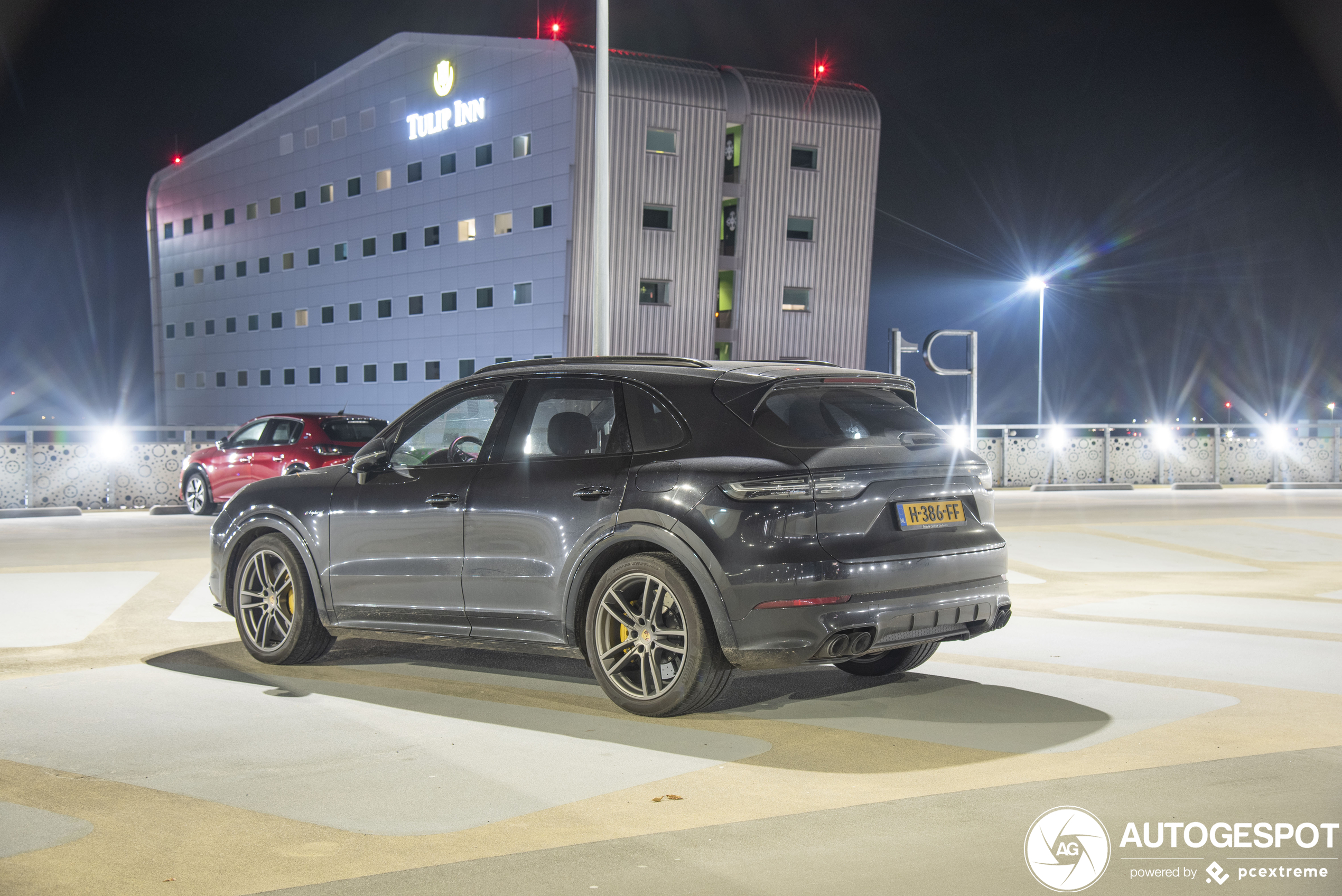 Porsche Cayenne Turbo S E-Hybrid