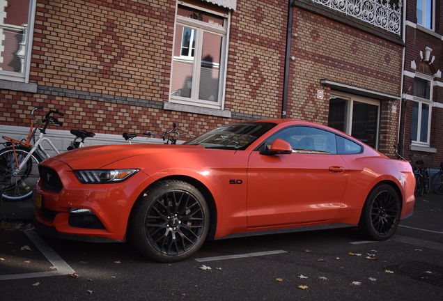 Ford Mustang GT 2015