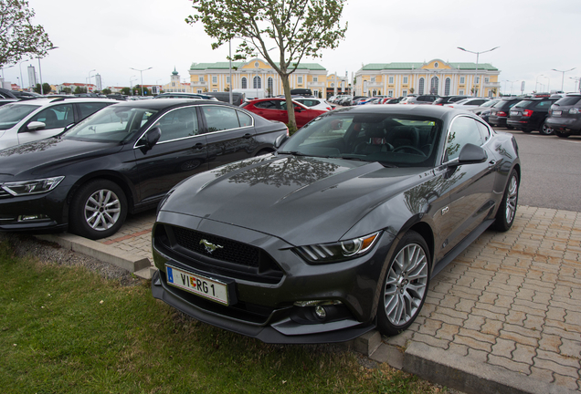 Ford Mustang GT 2015