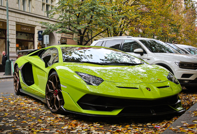 Lamborghini Aventador LP770-4 SVJ