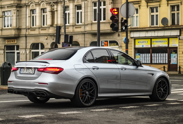 Mercedes-AMG E 63 S W213 2021