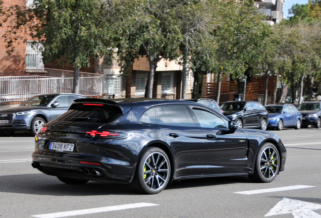 Porsche 971 Panamera Turbo S E-Hybrid Sport Turismo