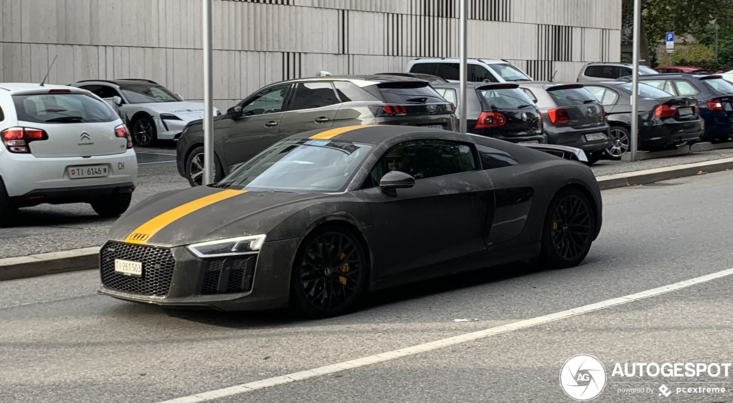 Audi R8 V10 Plus 2015