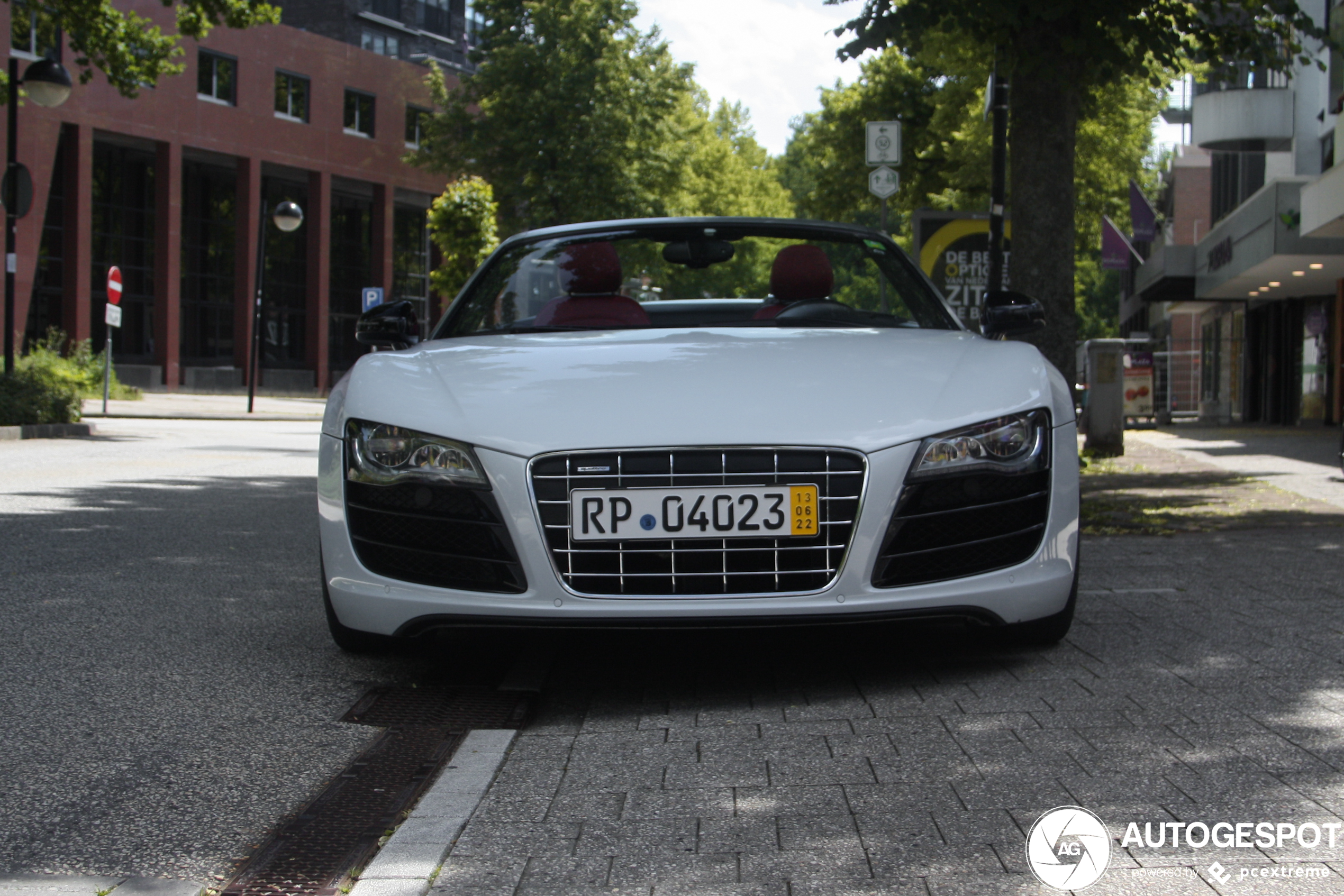 Audi R8 V10 Spyder