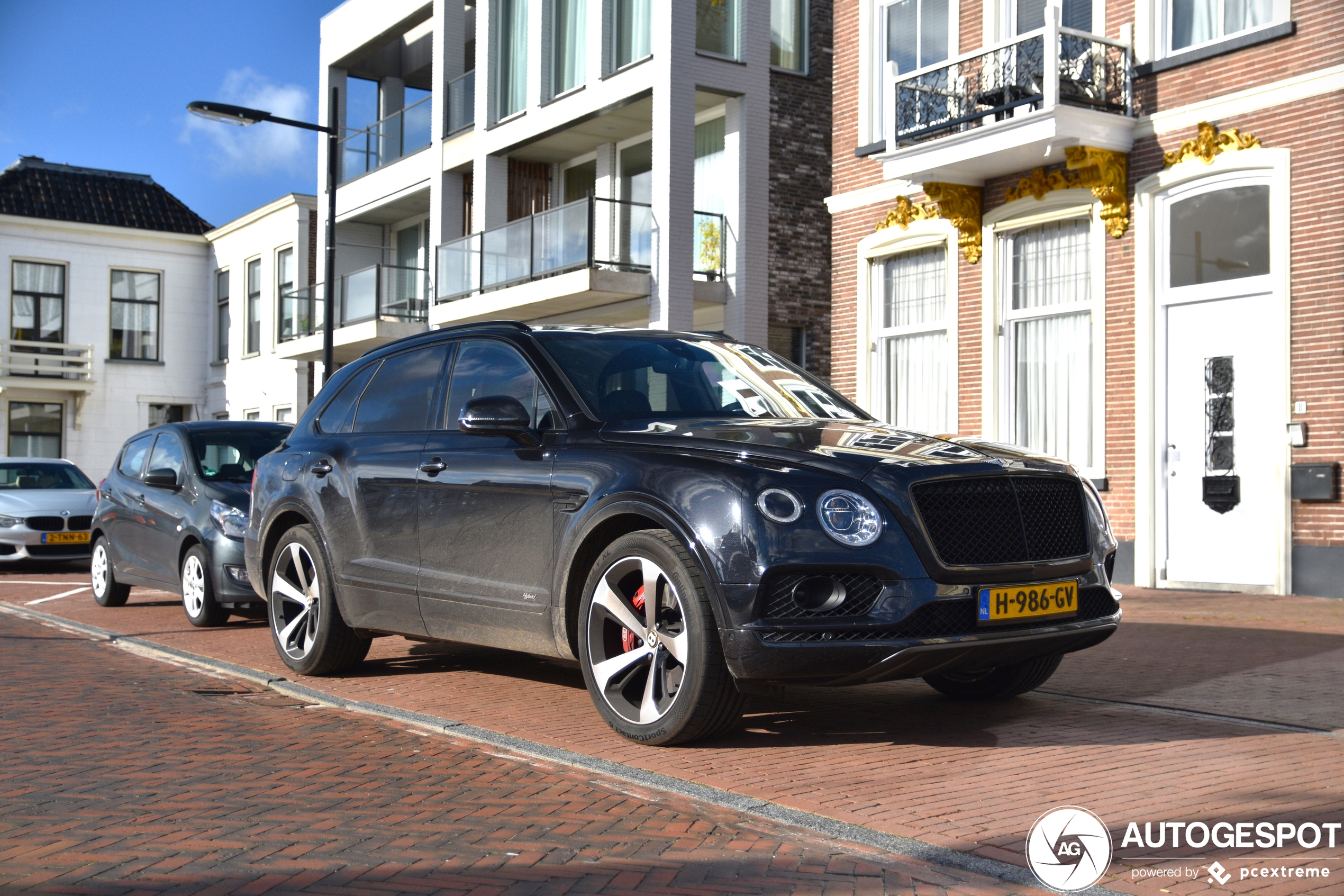 Bentley Bentayga Hybrid