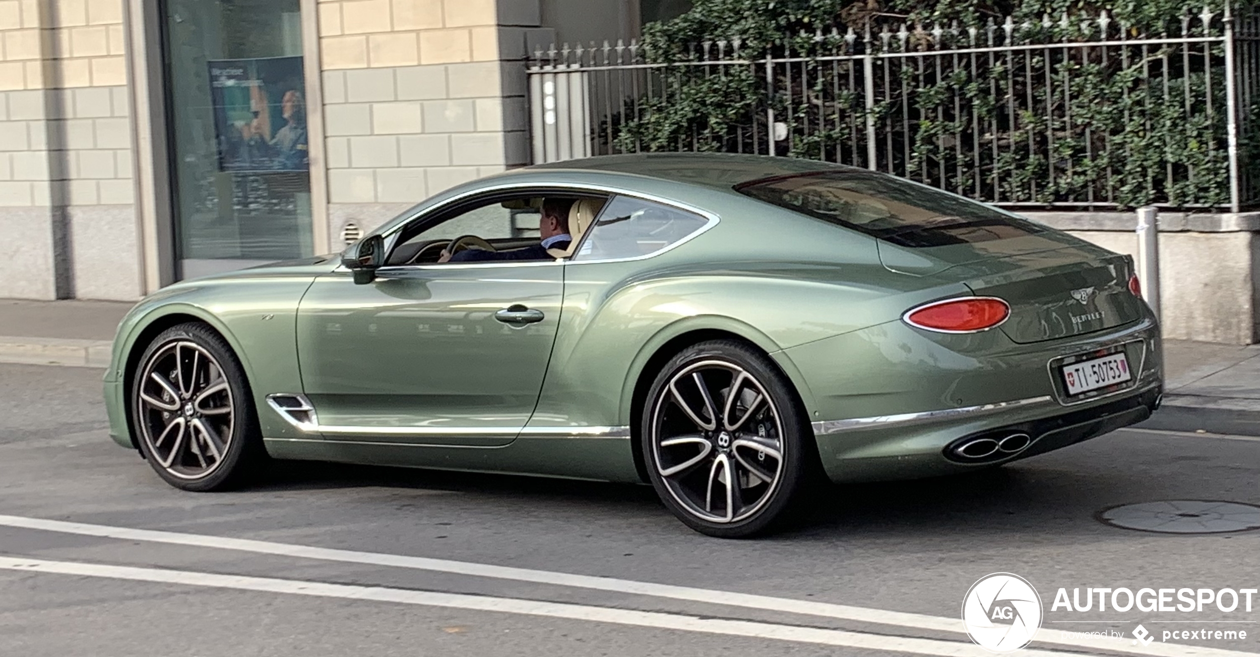 Bentley Continental GT V8 2020