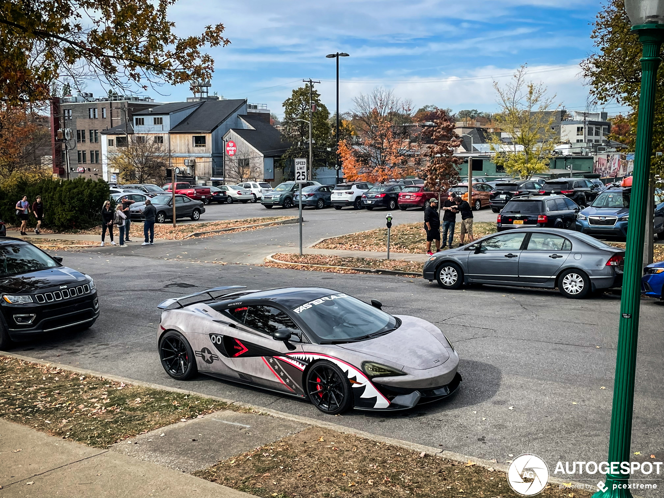 McLaren 570S