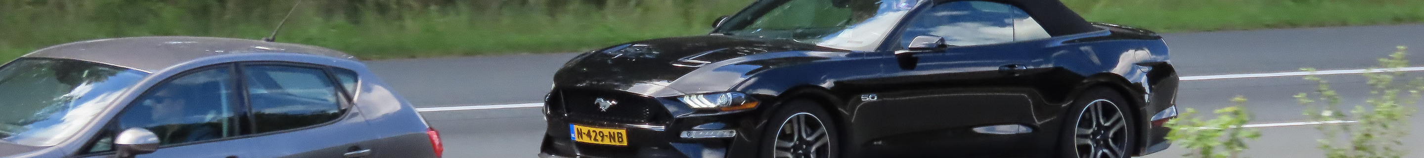 Ford Mustang GT Convertible 2018