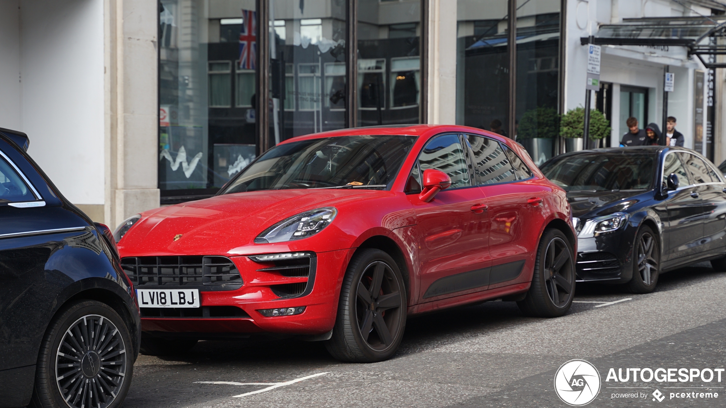 Porsche 95B Macan GTS