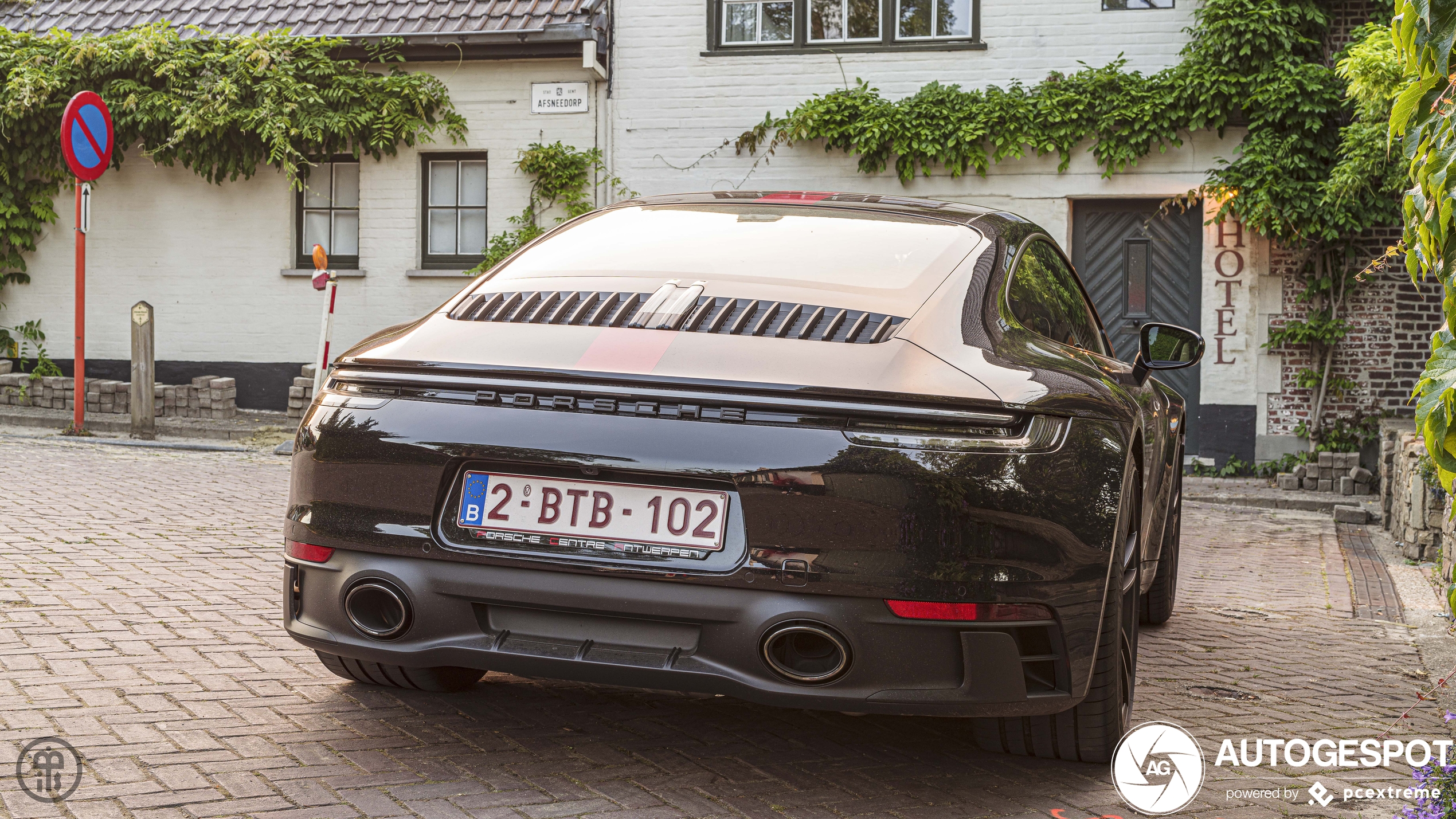 Porsche 992 Carrera GTS